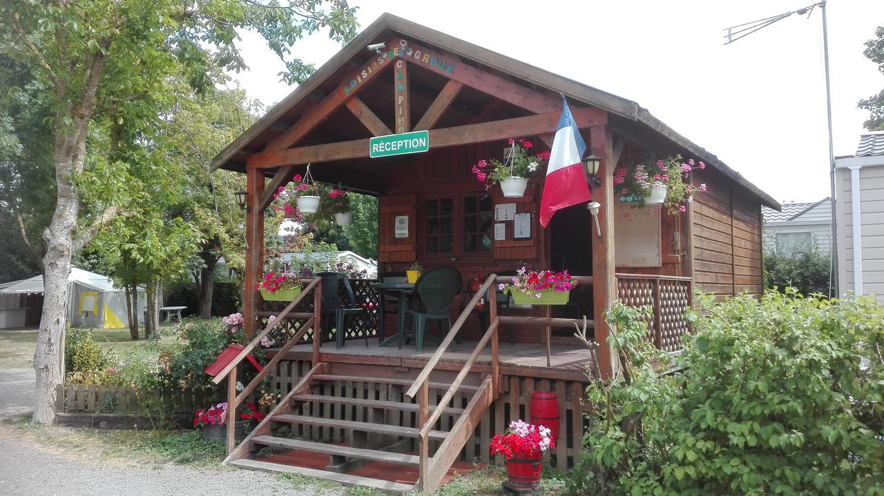 Camping Loisirs Des Groux Mousseaux-sur-Seine Extérieur photo