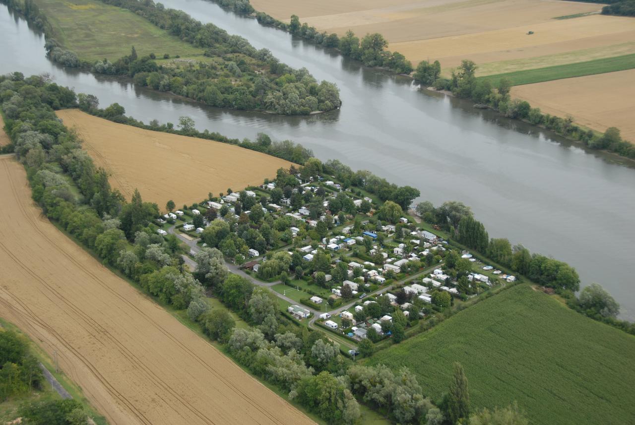 Camping Loisirs Des Groux Mousseaux-sur-Seine Extérieur photo