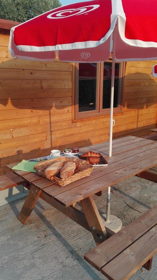 Camping Loisirs Des Groux Mousseaux-sur-Seine Extérieur photo