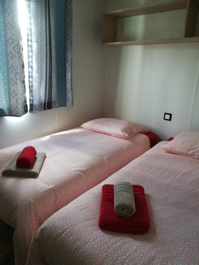 Camping Loisirs Des Groux Mousseaux-sur-Seine Extérieur photo
