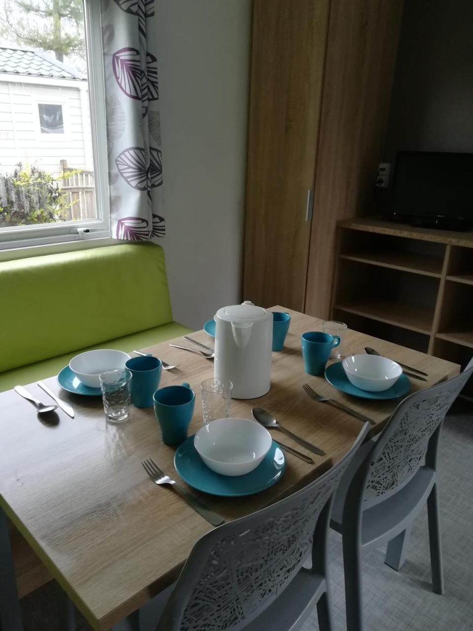 Camping Loisirs Des Groux Mousseaux-sur-Seine Extérieur photo