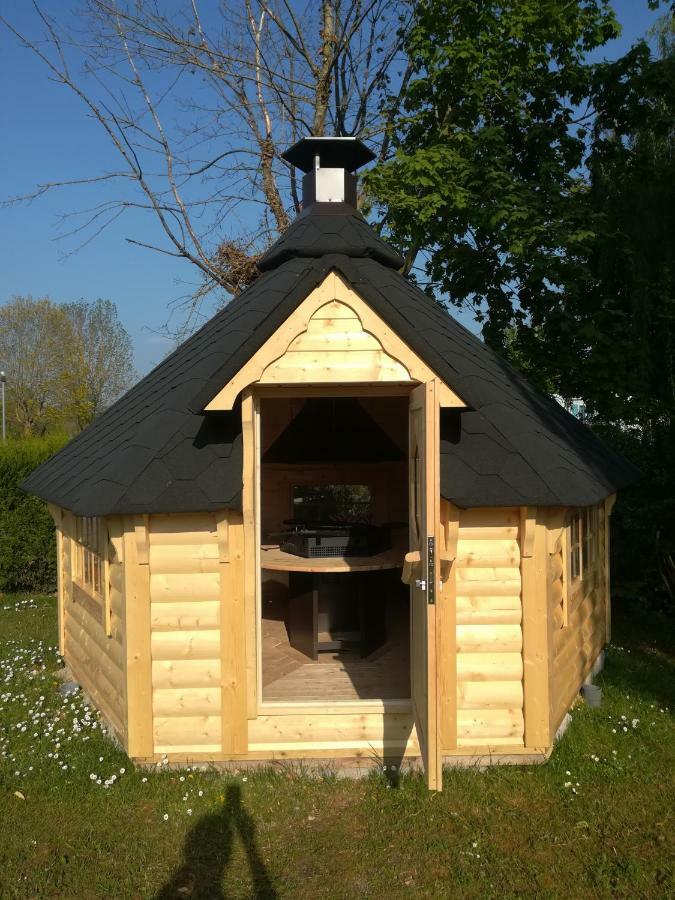 Camping Loisirs Des Groux Mousseaux-sur-Seine Extérieur photo